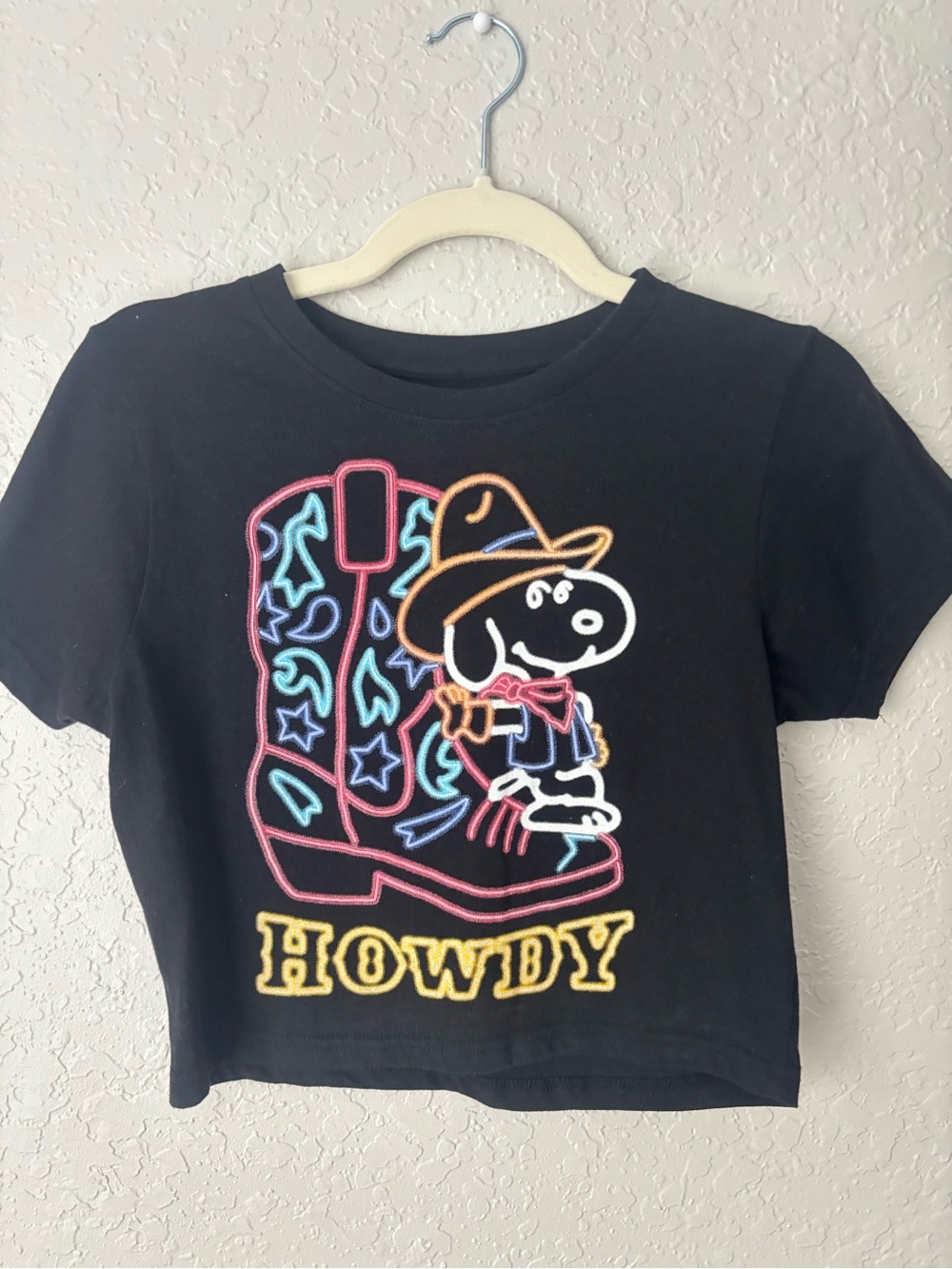 Black 'Howdy' Snoopy Cowboy Baby Tee